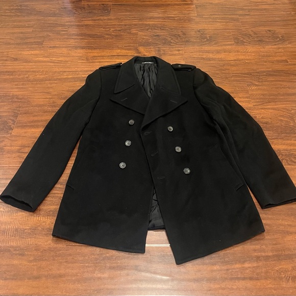 Men’s GUCCI Peacoat - Picture 3 of 7